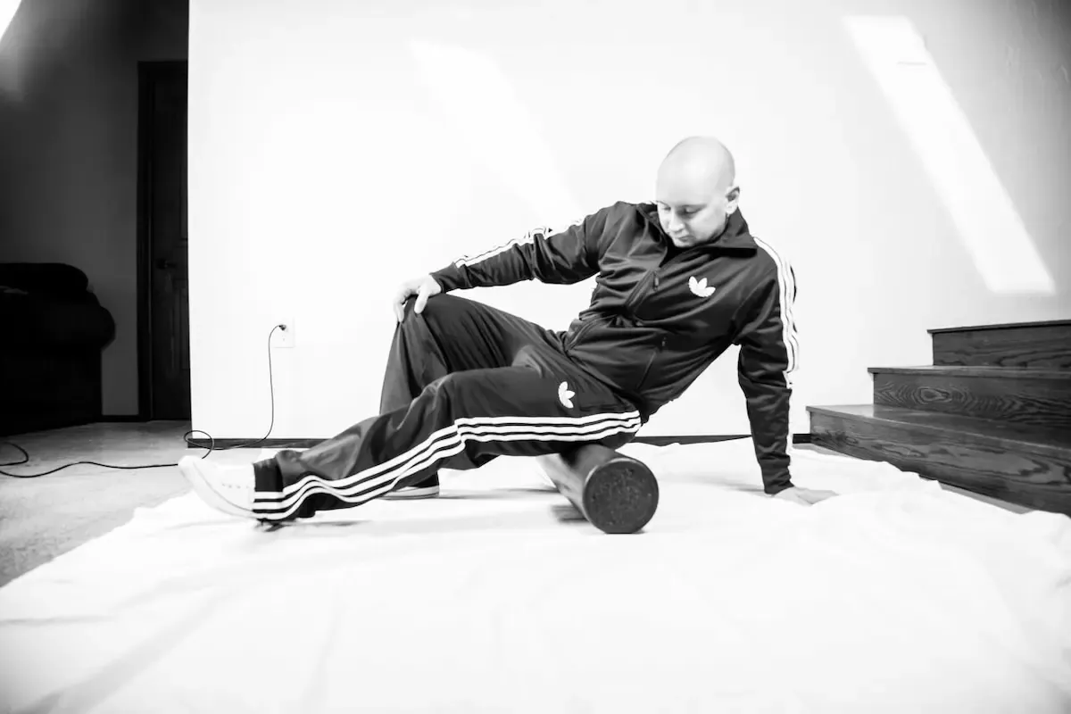 Foam rolling and recovery work during a longevity training session